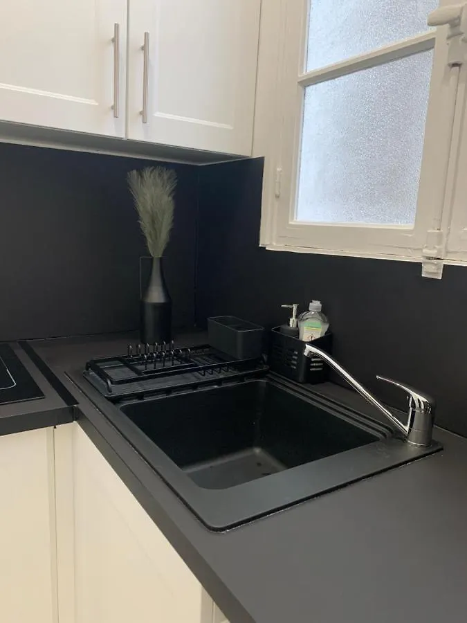 아파트 Charming Eiffel Tower Appartement 파리 프랑스